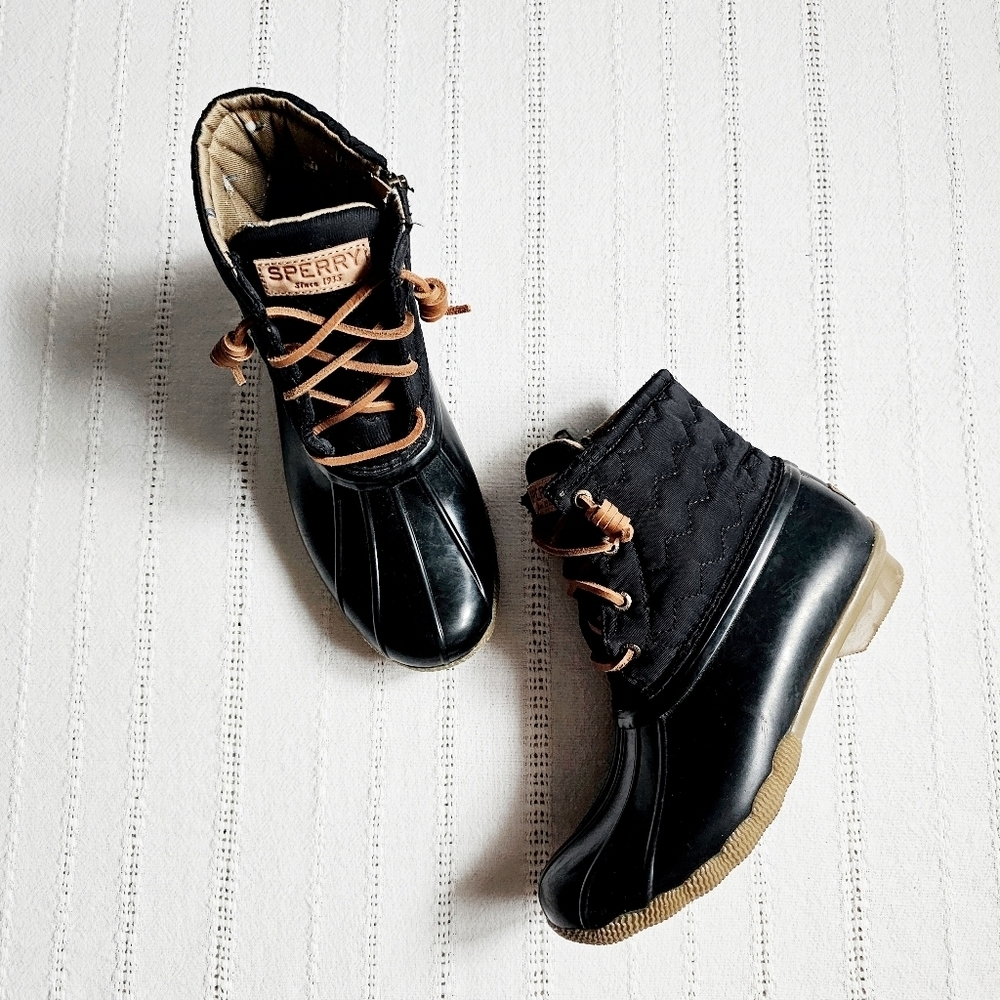 Sperry Top-Sider Saltwater Quilted Duck Boot Rain Shoes Black Leather Laces 6.5
